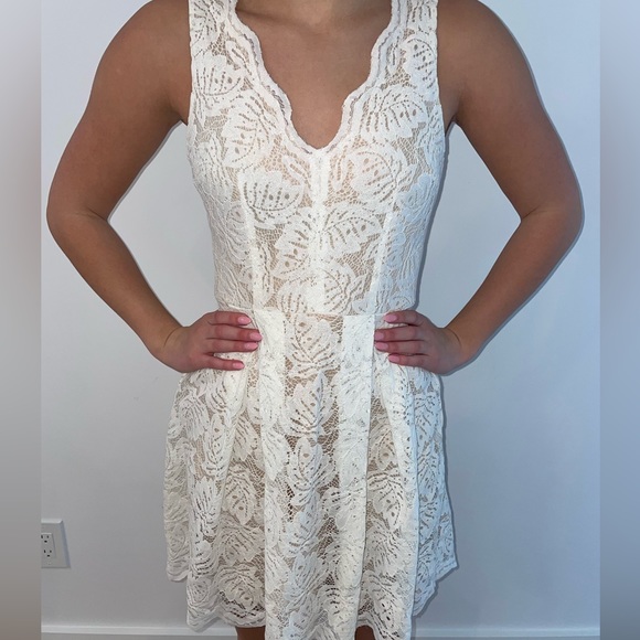 White and tan lace mini dress from Francesca’s, size XS - Picture 2 of 2